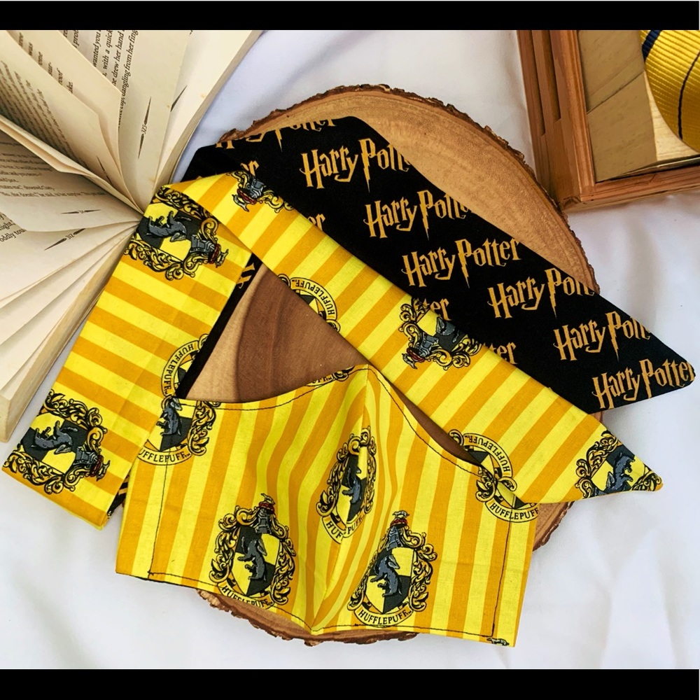 Hufflepuff matching facemask and bandana